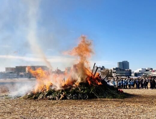 Dondoyaki Festival at Hitachi Seaside Park 2027 – Hitachinaka, Japan