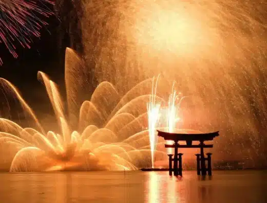 Miyajima Water Fireworks Festival 2026 – Hatsukaichi, Japan